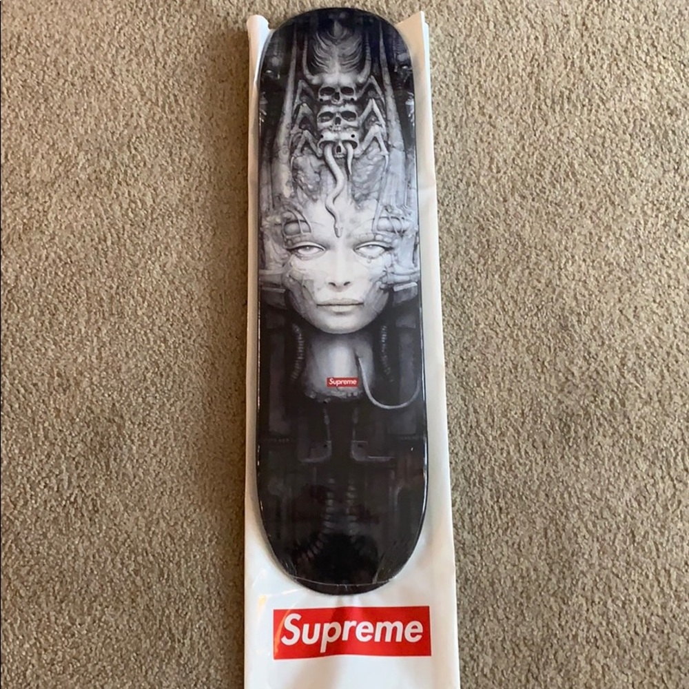 SUPREME H.R. GIGER Skateboard Deck “Lil ll ” 2014.
